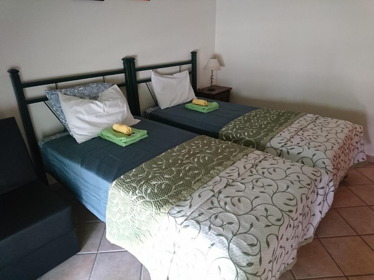 Cabanas De Tavira Gomeira, Bottom Floor 2 Bedroom Apartment Close To The Ocean Kültér fotó